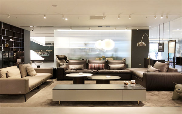 ��פ����